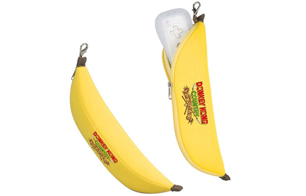 GameStop has Donkey Kong Country Returns banana pouches