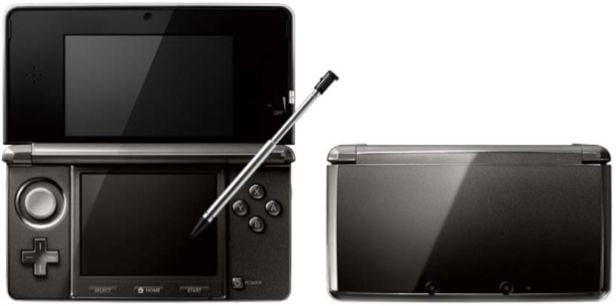 3DS specs detailed, comes with accessories