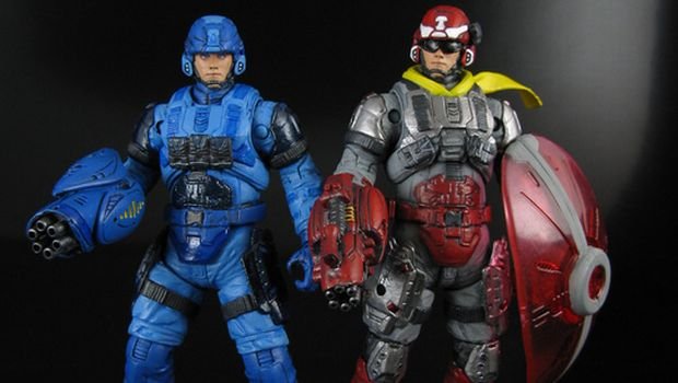 Halo toys disfigured, made into Mega Man figures