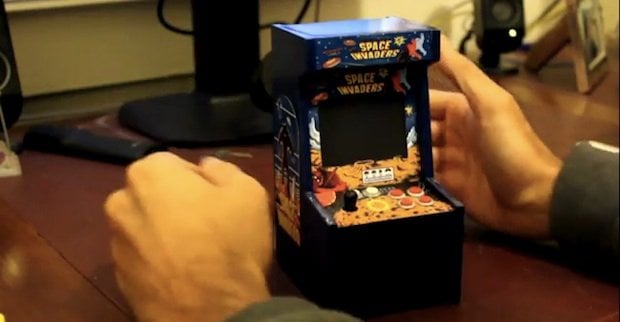 I really want this little tiny Space Invaders machine