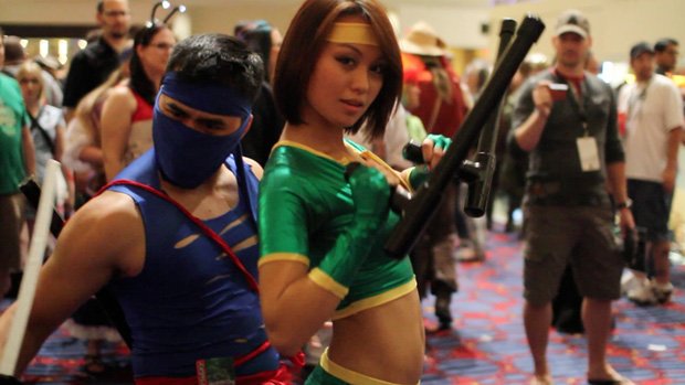Enjoy the cosplay of Dragon*Con 2011, day 1