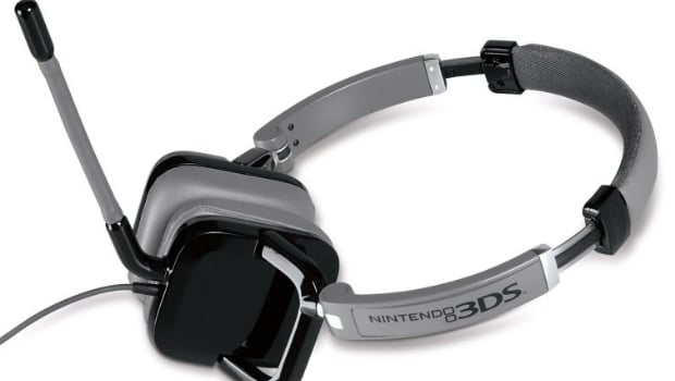 3DS gets official headset ... because it needed that