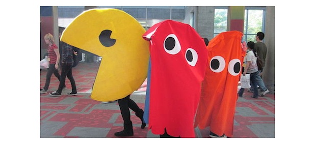 Record for most videogame character costumes is only 425?