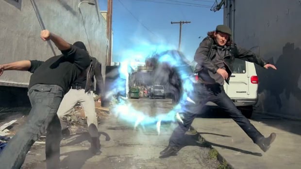 Muggers get a FUS RO DAH to the face
