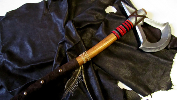 That was fast! A fan-made Assassin's Creed III tomahawk