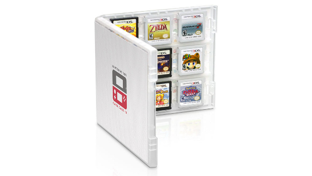 The 3DS game card case is back up in Club Nintendo