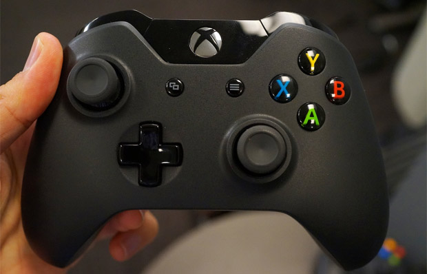Here's how much Xbox One controllers and headsets cost