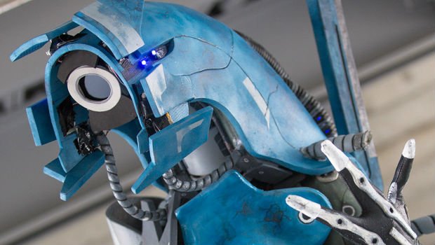 This Mass Effect Dragon Con Cosplay is amazing