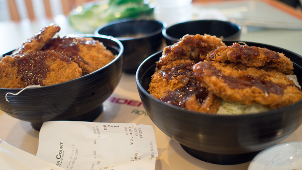 The Weekend Hotness: Eating with Dale around the world