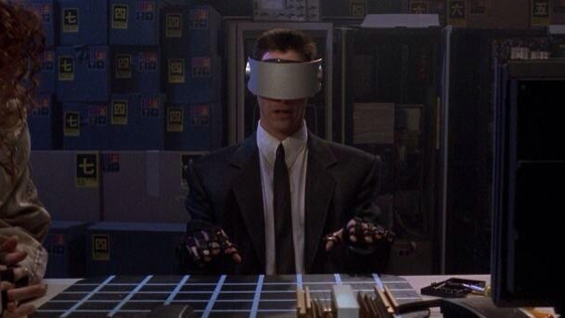 Oculus hires former Valve business director