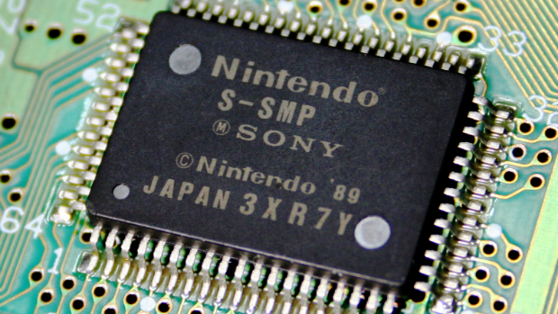 Chiptuner team elix make the Super Nintendo do things I never thought it could