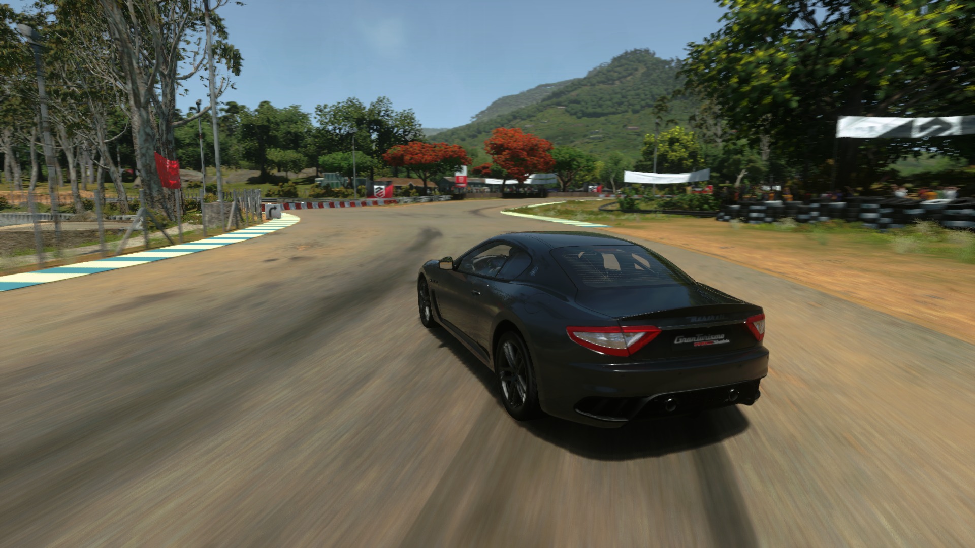 The PS+ version of Driveclub released and subsequently pulled
