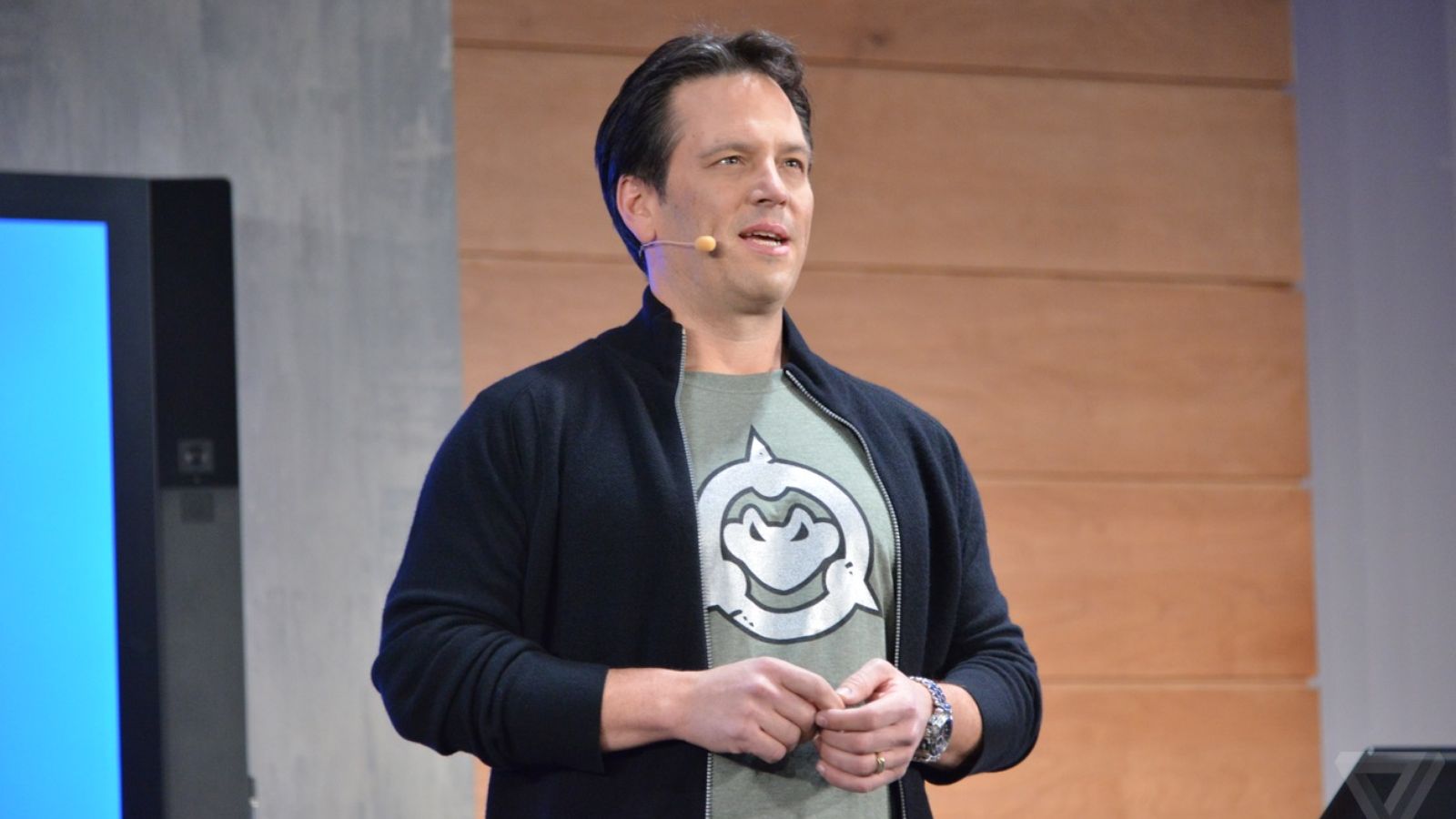 Xbox's Phil Spencer: Executives should play games