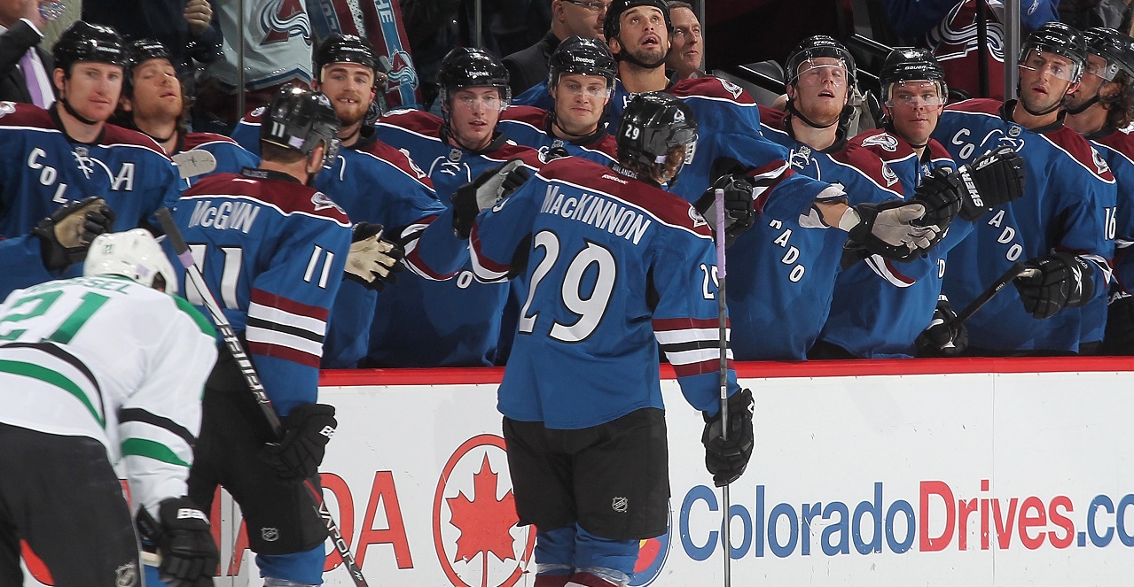 NHL 16 video shows off the literal small steps the game's taking