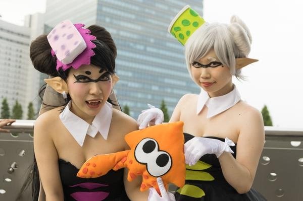 Splatoon Squid Sisters cosplay staaaays fresh