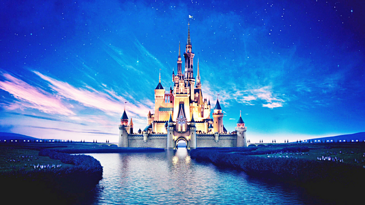 Disney Magic Kingdoms lets you build your ideal theme park