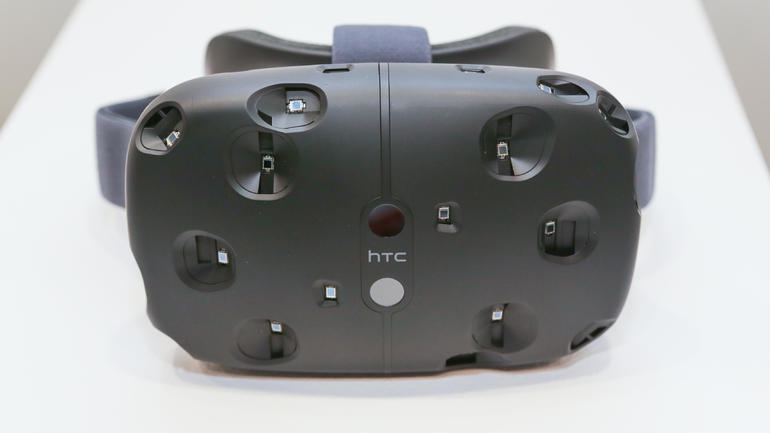 Expect a 'limited quantity' of Valve's VR headset Vive