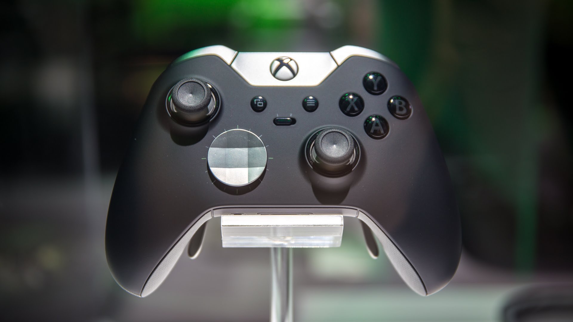 Review: Xbox One Elite Wireless Controller