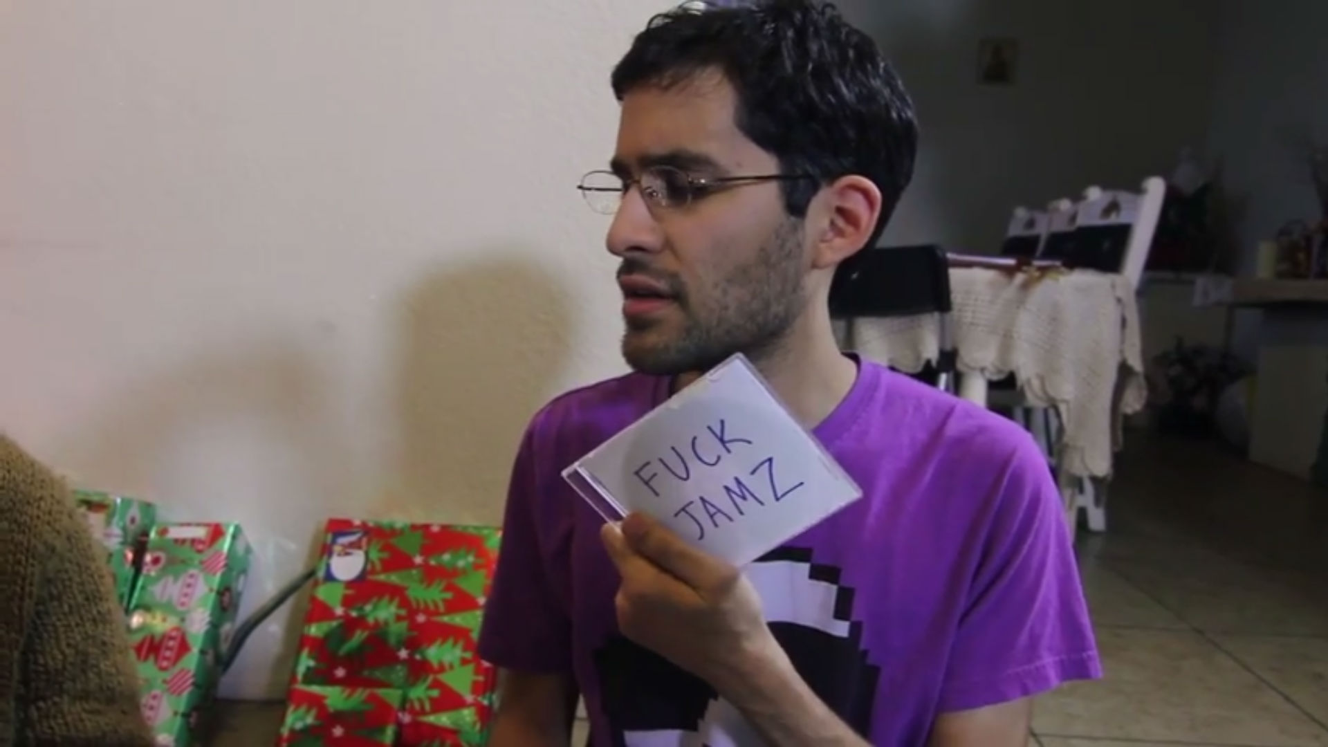 Hey Ash Whatcha Playin' rings in the holidays