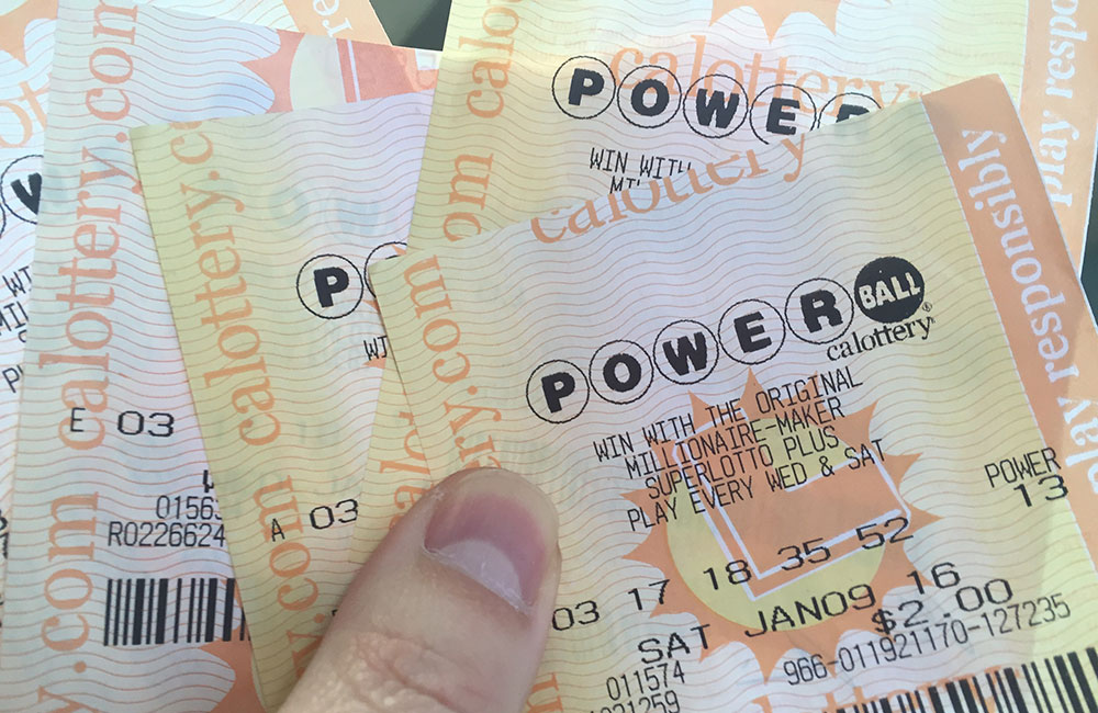 California dad betting on big lottery win to pay son's Xbox One bill (Fauxclusive)