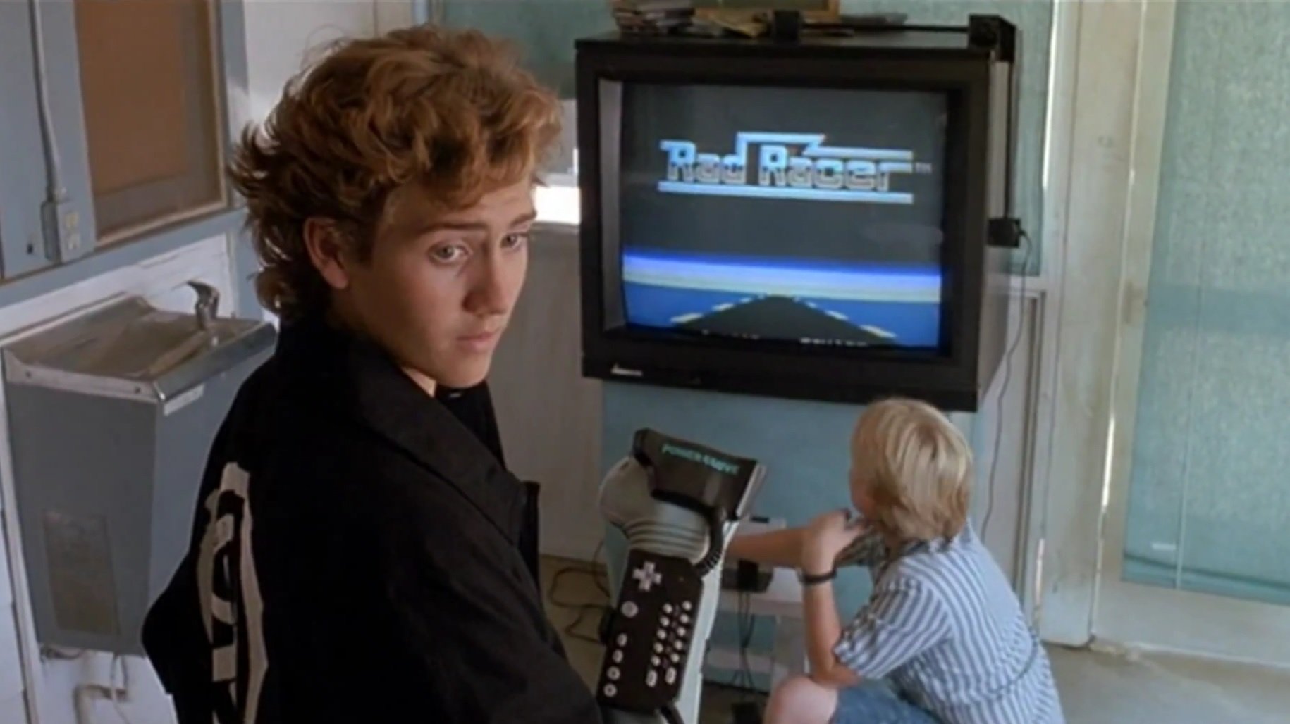 Sony patents new Power Glove for PlayStation VR