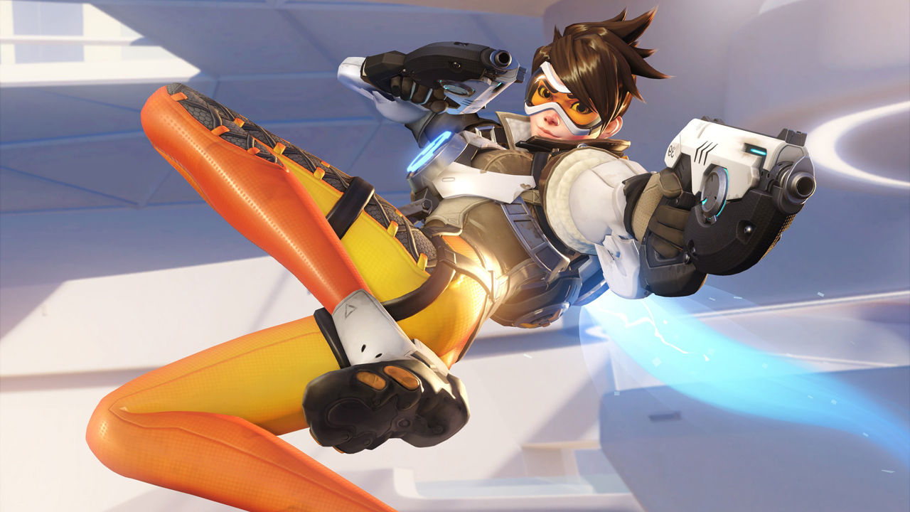 Tracer is unrelenting in Heroes of the Storm