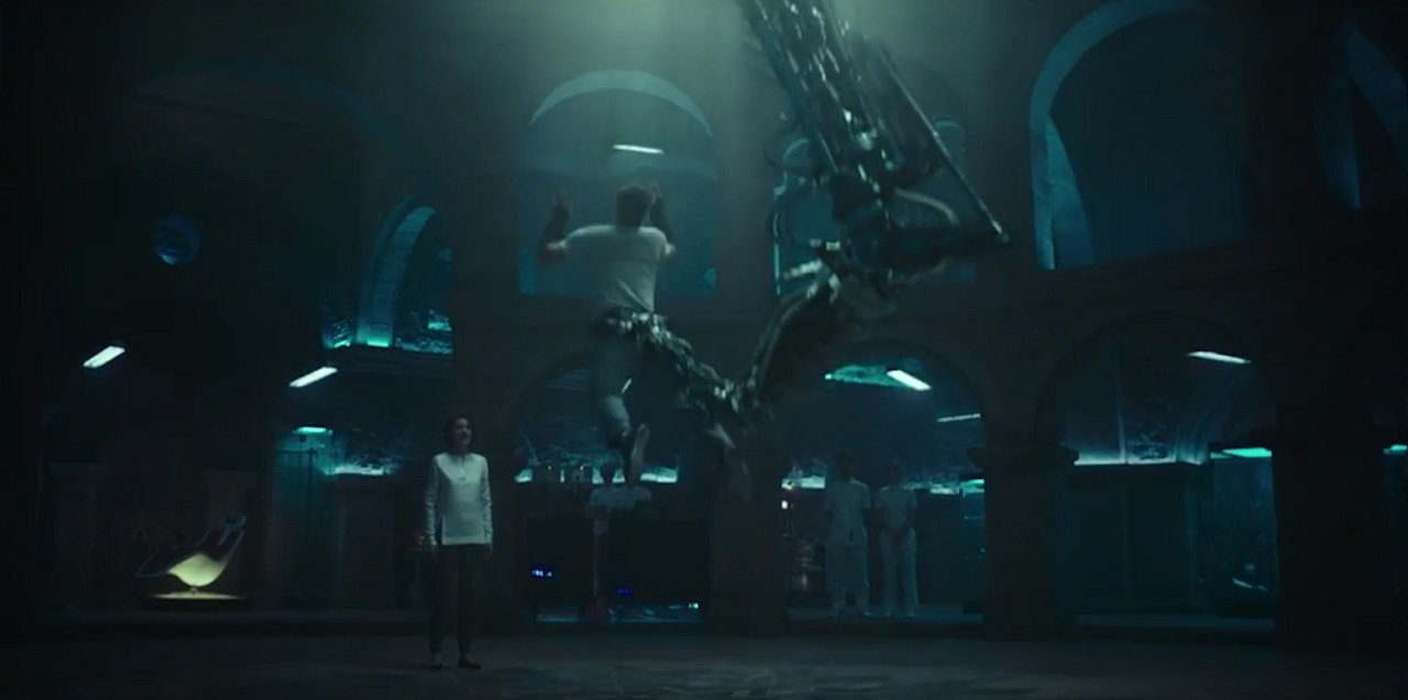 Abstergo has a weird Animus in the Assassin's Creed movie