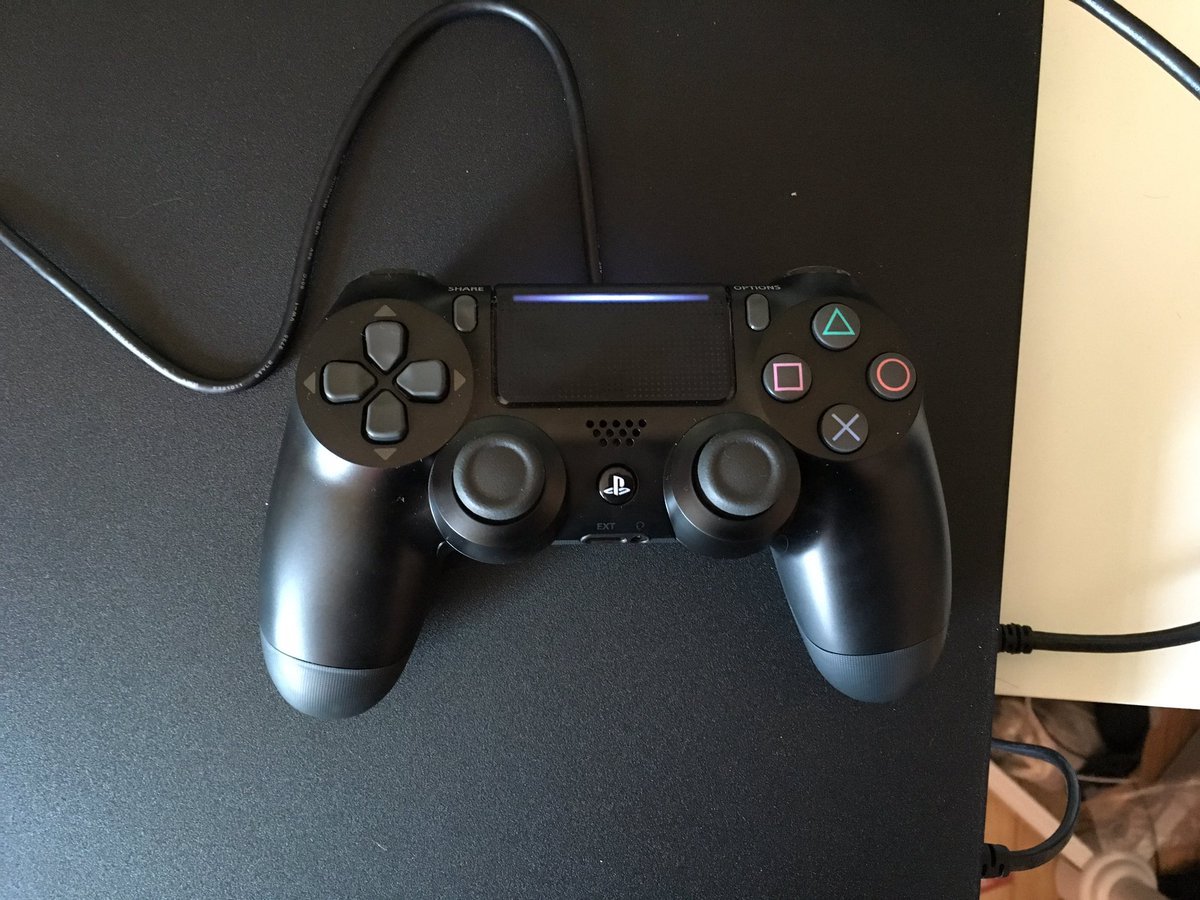Sony's unannounced PS4 Slim has already been reviewed