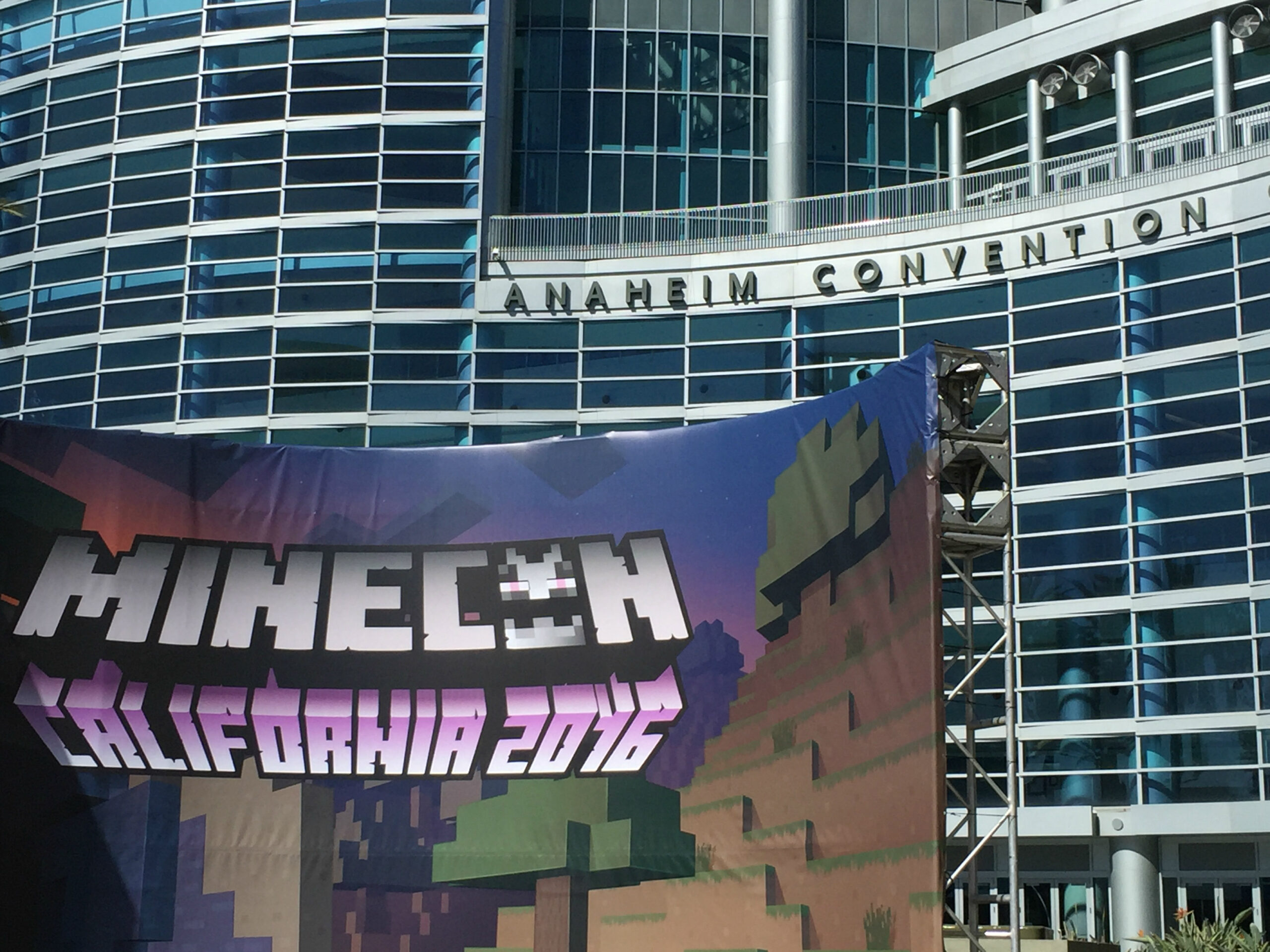 MineCon 2016 is a surreal snapshot of how far the series has come