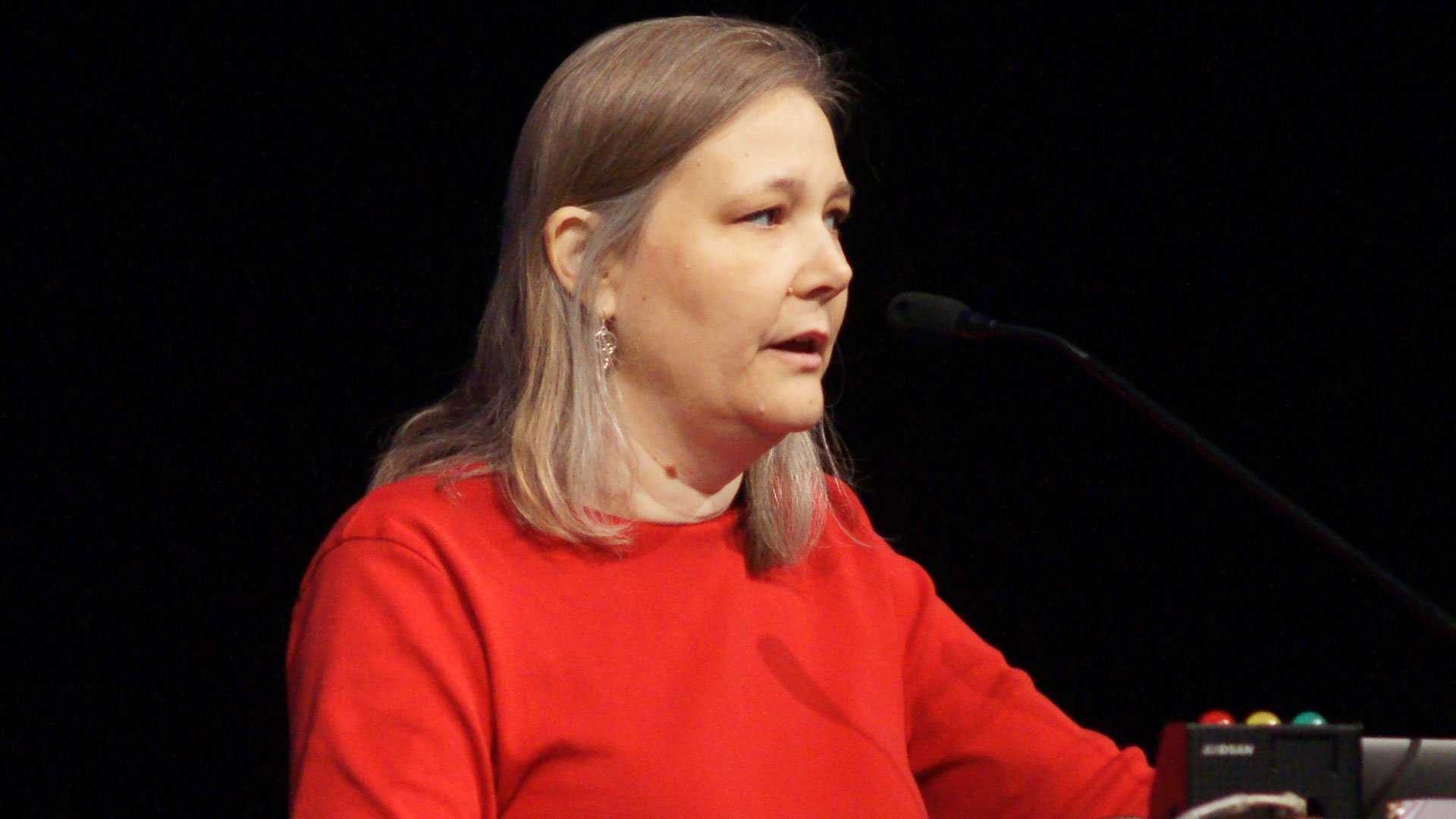 Triple-A development is not worth it, according to Amy Hennig