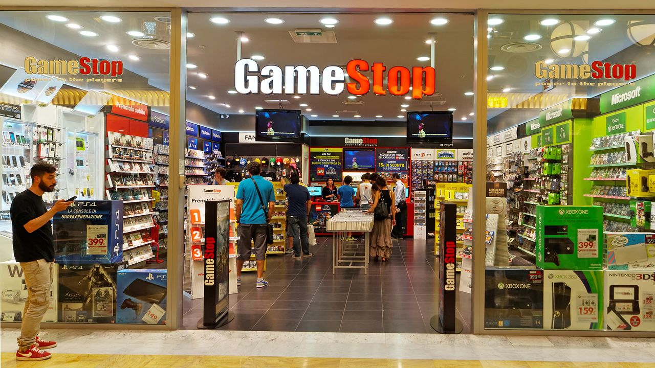 Best GameStop Black Friday picks: $225 Alienware Steam machine, $10 Fallout 4, and $40 Civ VI