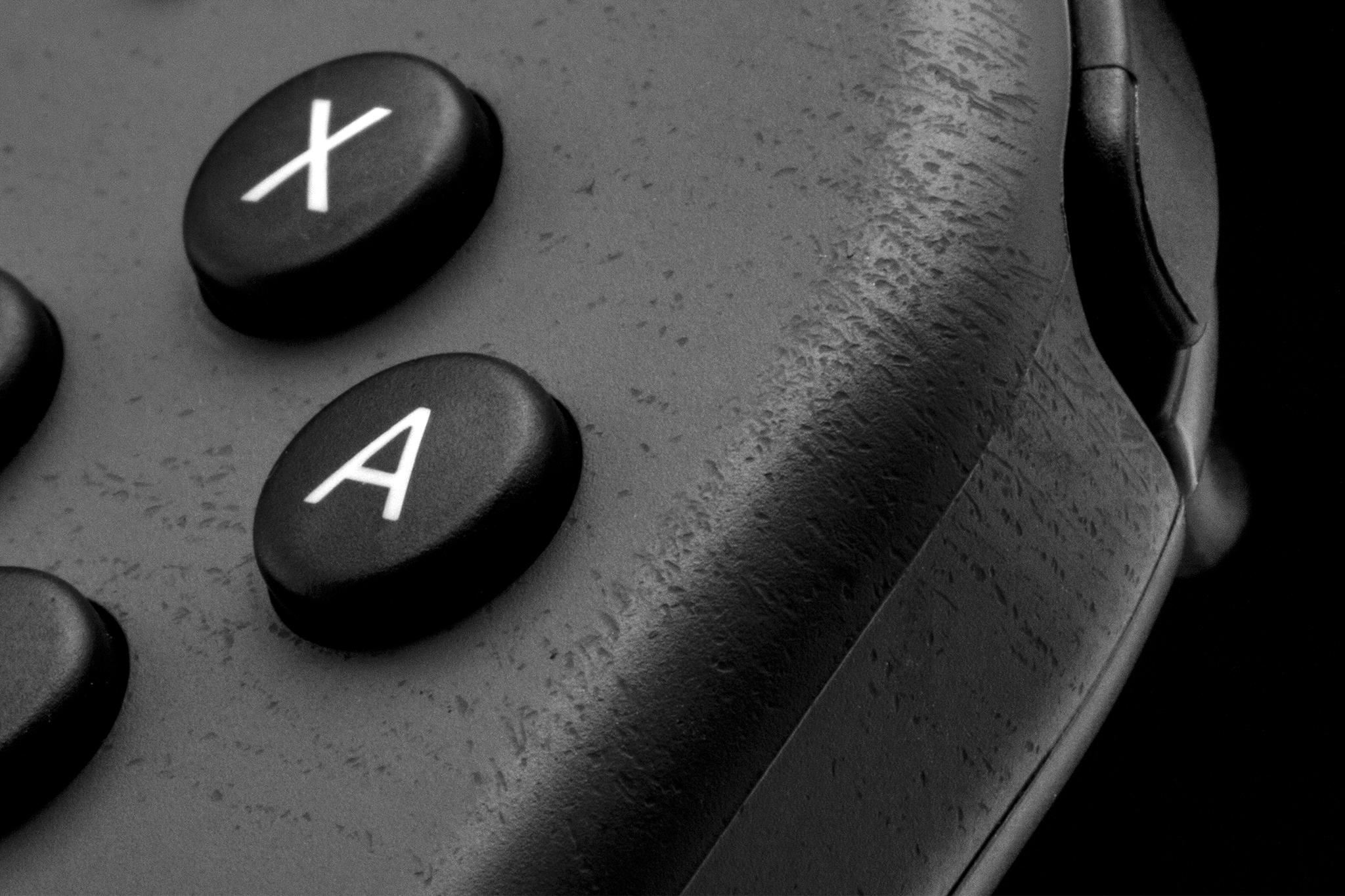 Nintendo Switch doesn't play well with skins or stickers