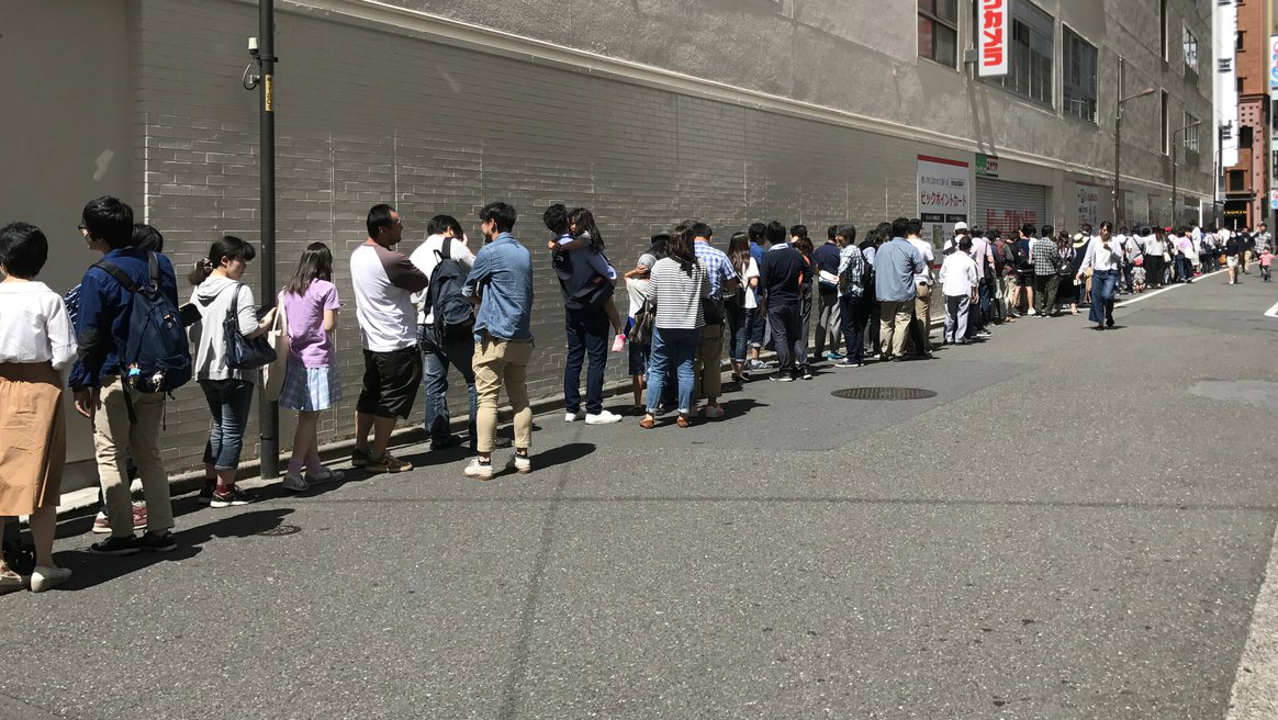 People are still lining up for the Switch in Japan