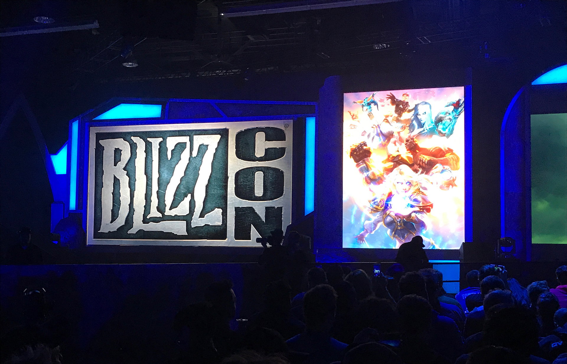 Come watch the BlizzCon 2017 opening ceremony with us