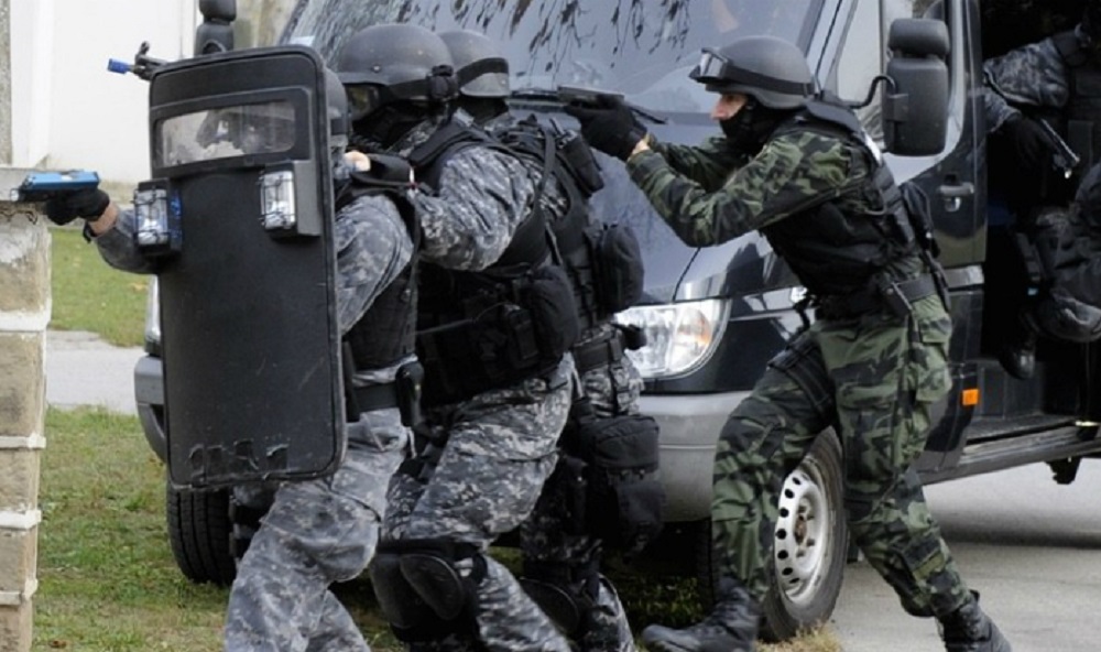 Kansas passes 'anti-swatting' bill in wake of Andrew Finch shooting