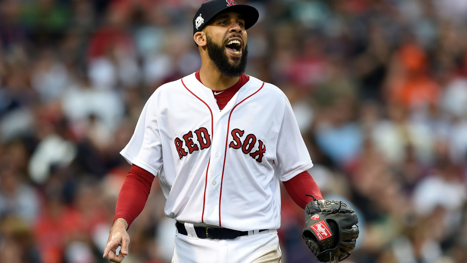 One of baseball's best pitchers is getting raked over the coals for playing too much Fortnite