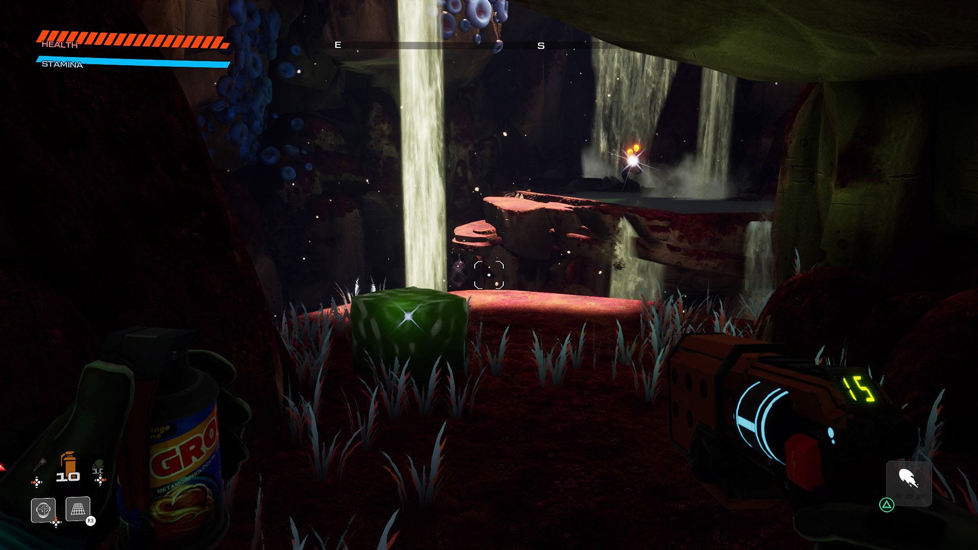 Here's how to blow up green cubes in Journey to the Savage Planet