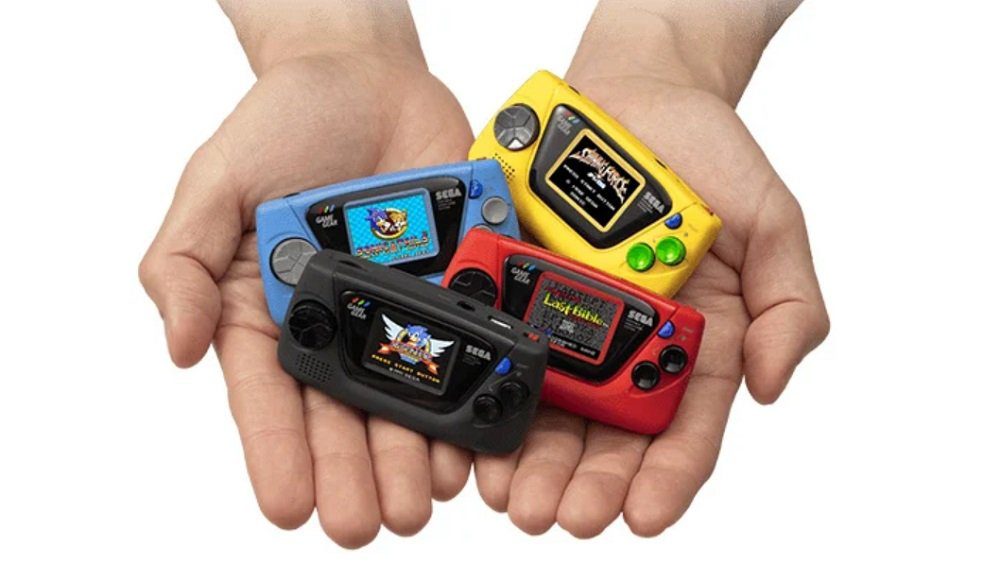 Sega Game Gear Micro includes four games, each color variant has different titles