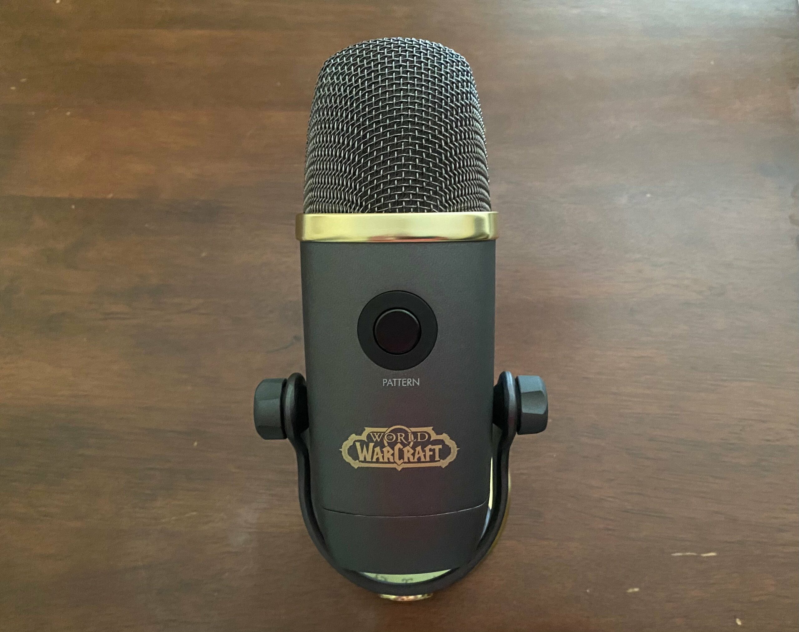 The World of Warcraft edition of the Yeti X microphone is decadent and still high quality
