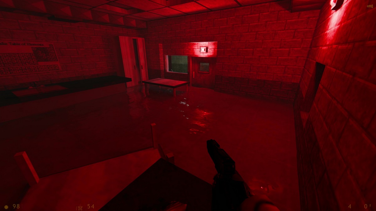 This mod lets you slather fancy ray tracing all over your Half-Life