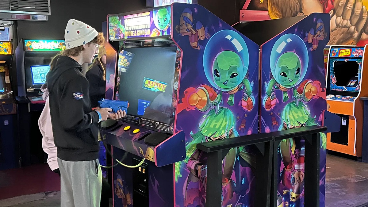 Can someone lend me $5500 to buy this House of the Gundead arcade cabinet?