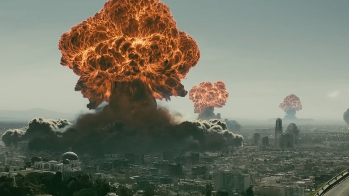 When did the bombs drop in Fallout?