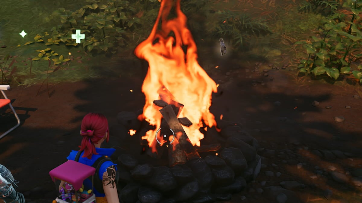 How to light a campfire in Fortnite