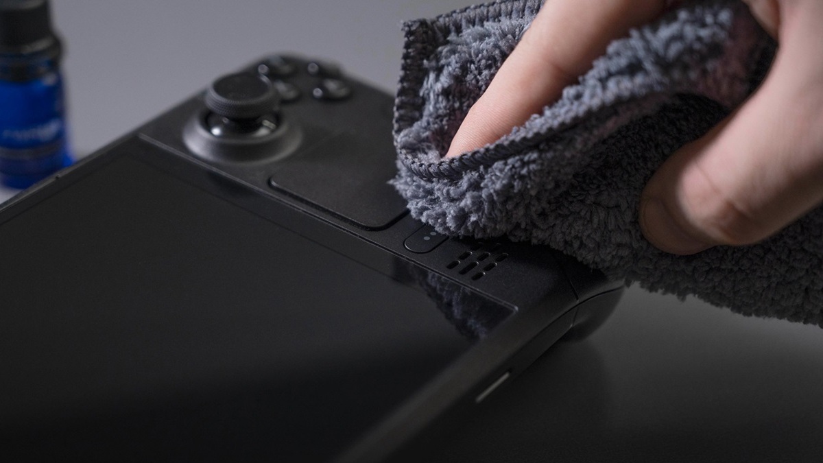 You can now coat your Steam Deck in ceramic, but why would you?