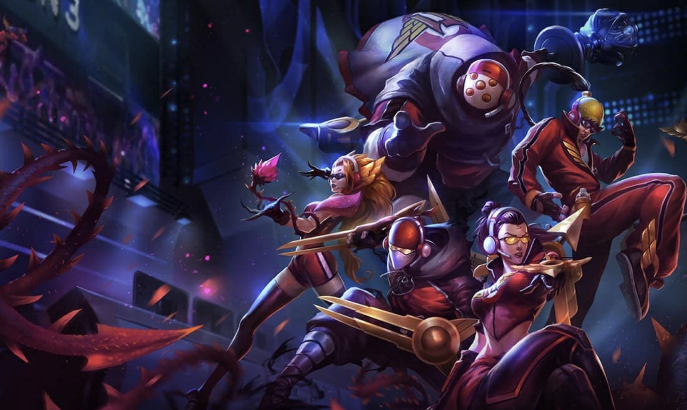 Which LoL champion says 'Who wants a piece of the champ?!'