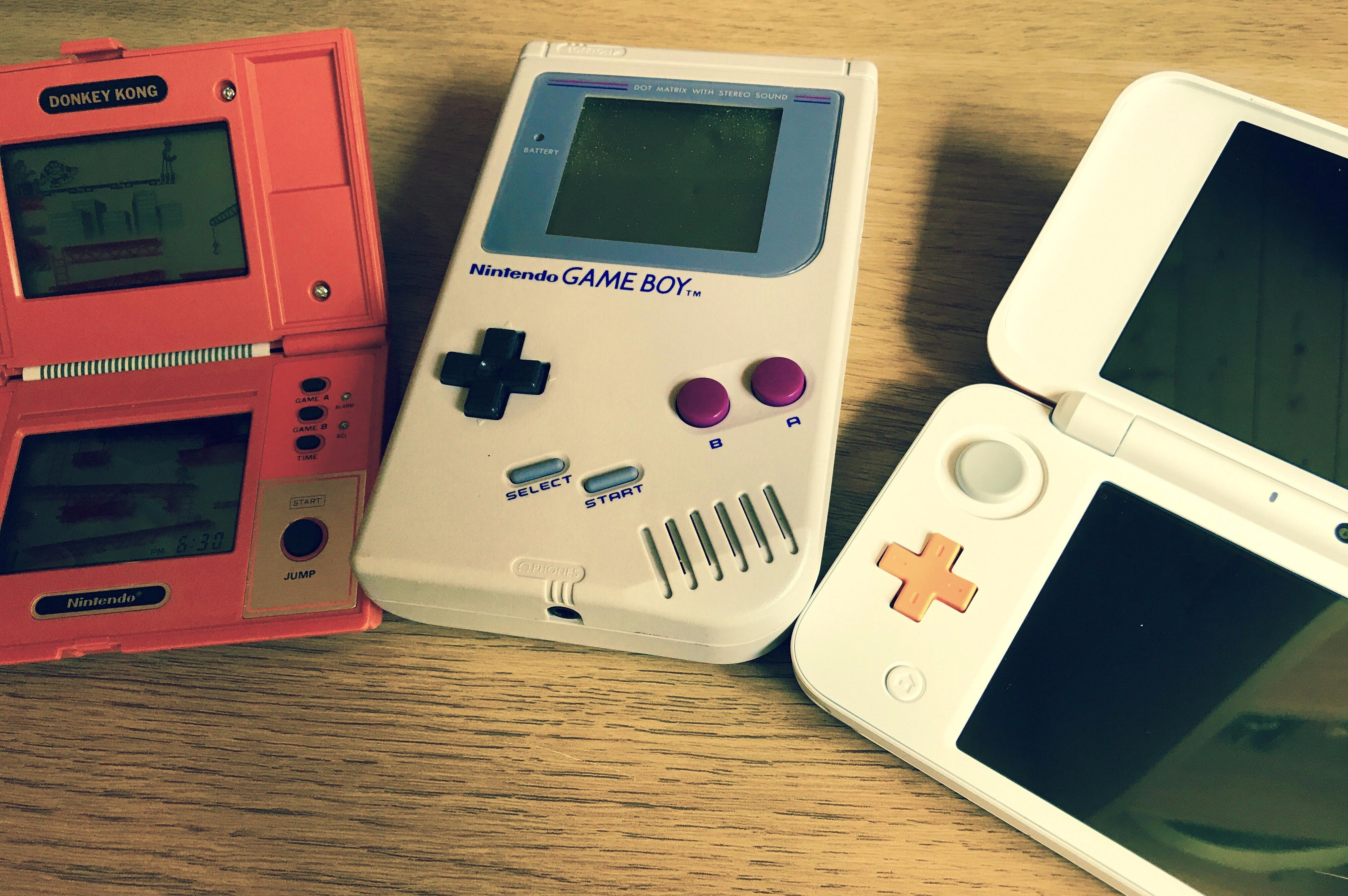 Is the New 2DS XL Nintendo's last dedicated handheld?