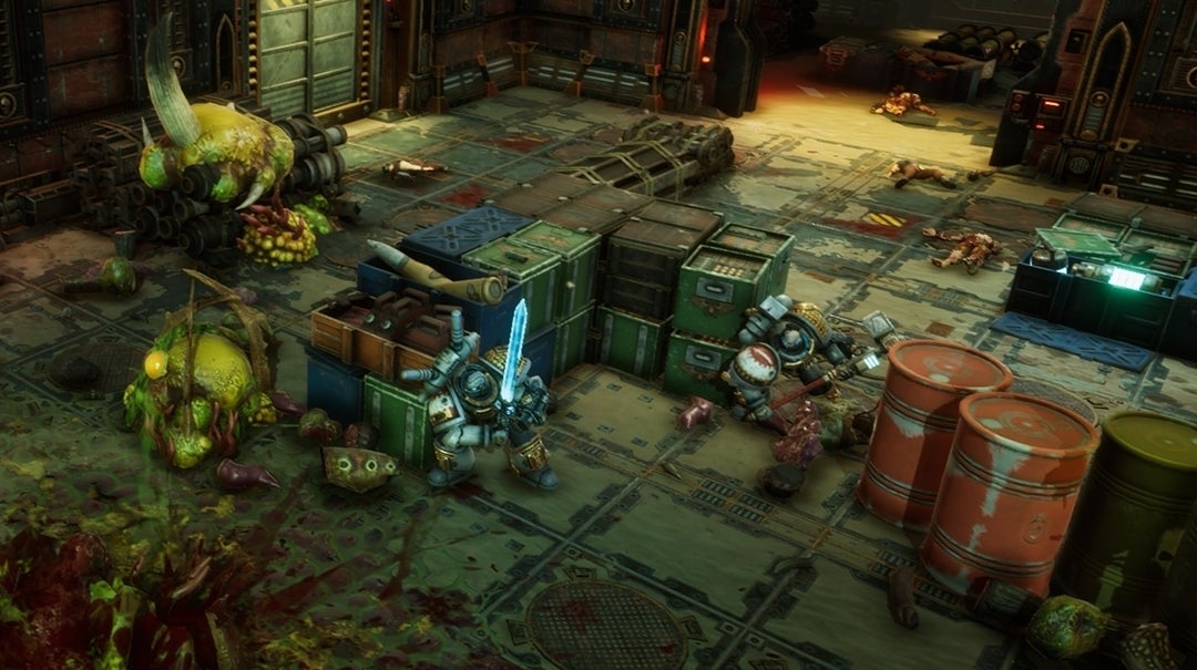 I'm getting an XCOM vibe from Warhammer 40,000: Chaos Gate - Daemonhunters gameplay