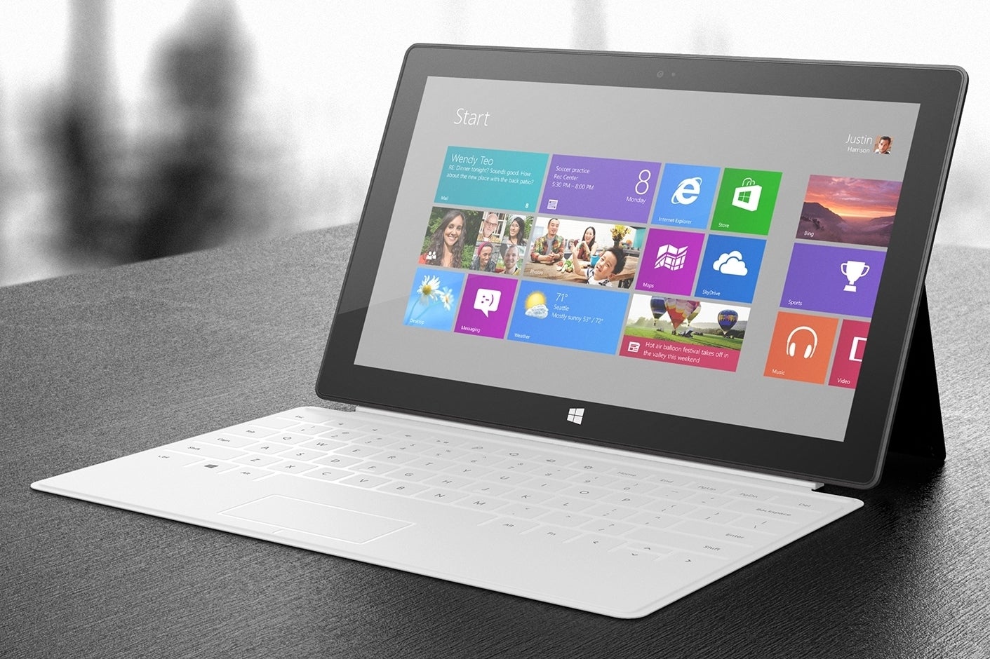 Microsoft slashes Surface RT tablet prices by 30 per cent