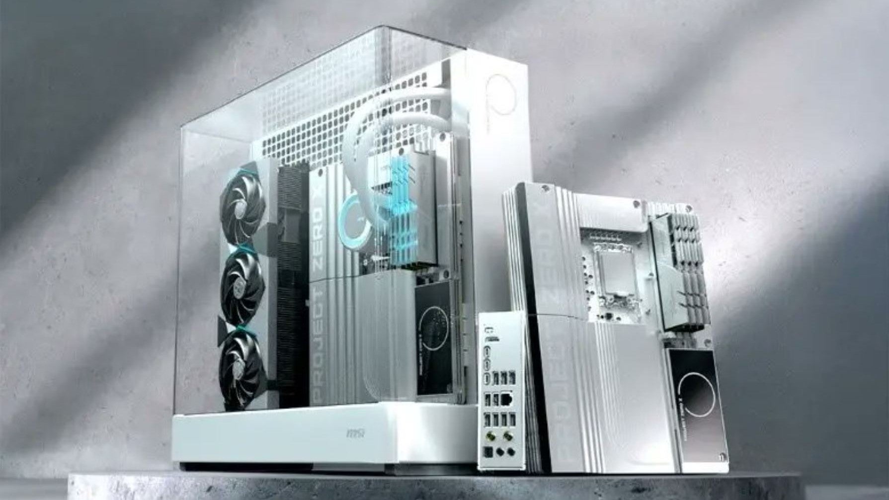 MSI’s panoramic PC case severely underestimates how bad at cable tidying I am