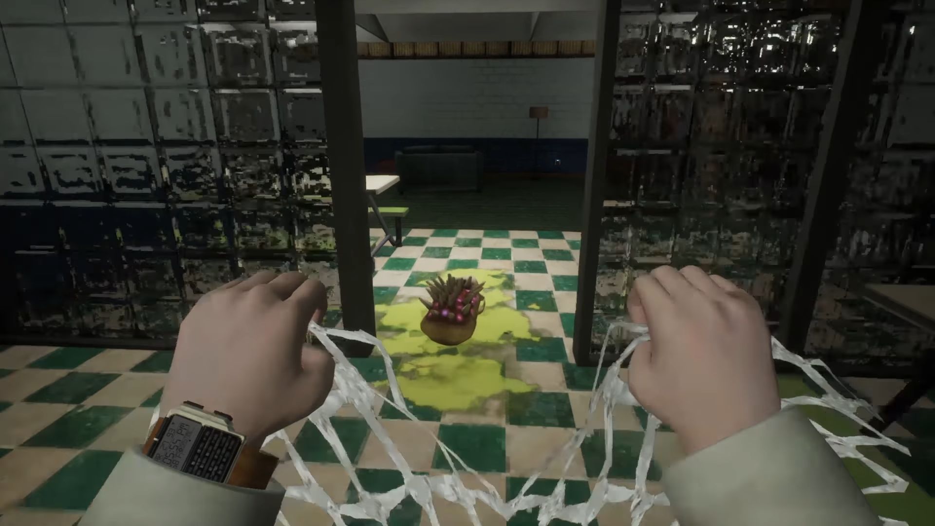 You can pet the headcrabs in Abiotic Factor, and now they'll follow you around